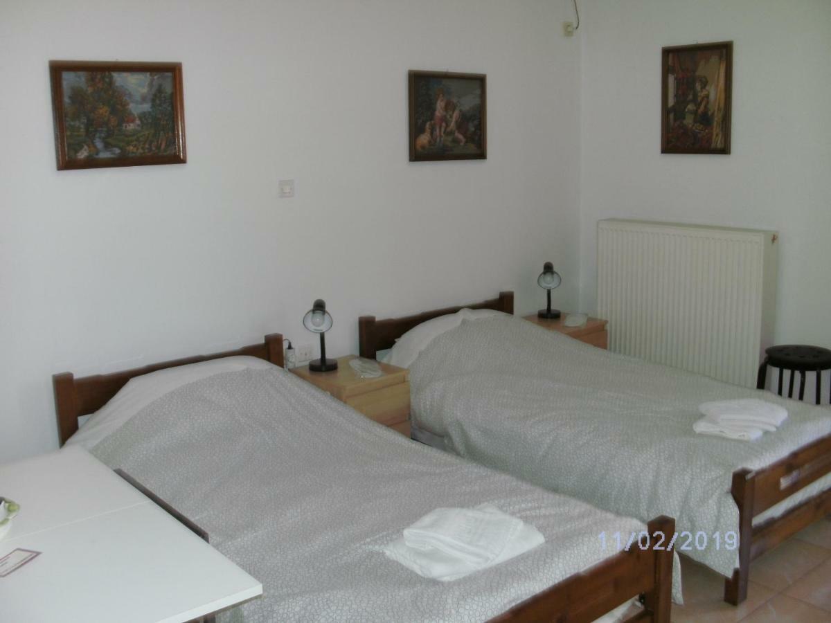 Nina Rooms Artemida  Exterior foto